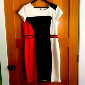 Vintage-style, lined, cap-sleeve Liz Claiborne dress with front slit.